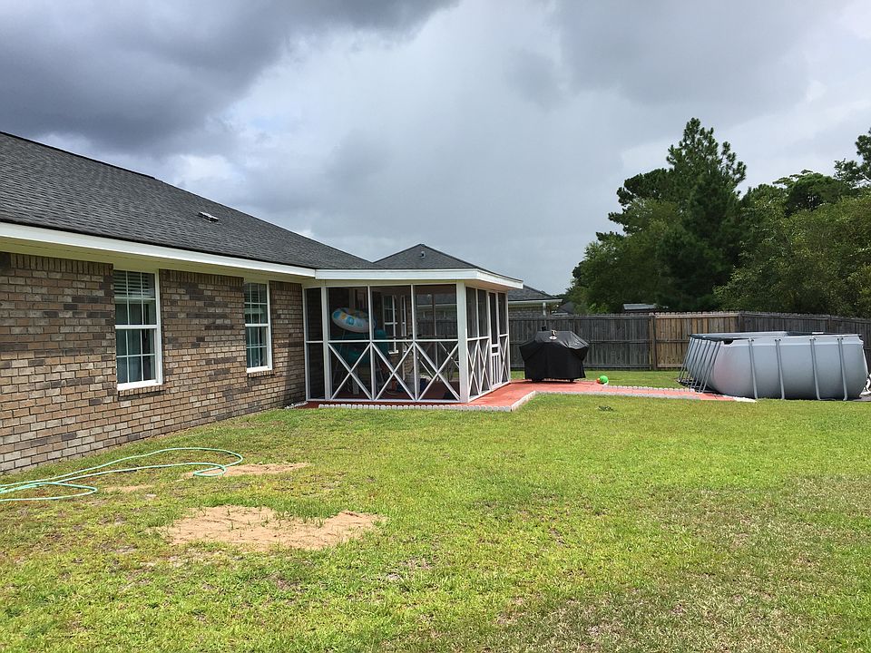 2nd image of 115 Grandview Dr