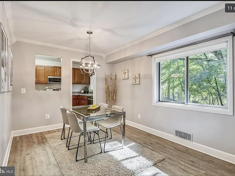 10636 Montrose Ave #M3A — Photo 16