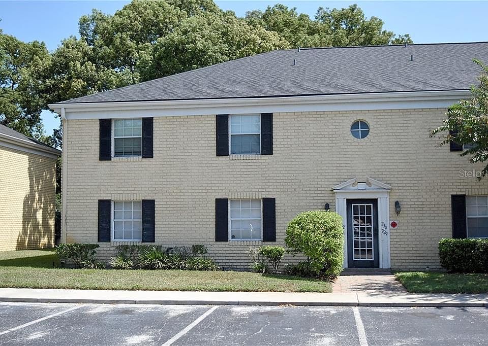 1st image of 231 Lewfield Cir #231