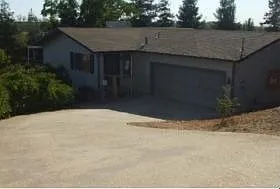 13552 Skyline Blvd photo 1