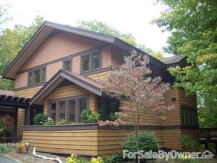 front view of house from driveway
