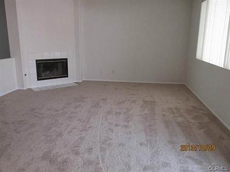 4th image of 1049 Hastings Ln