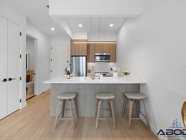 159 3rd Ave #2C — Photo 4
