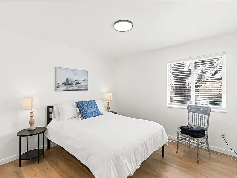 4899 Sonata Dr #C — Photo 32