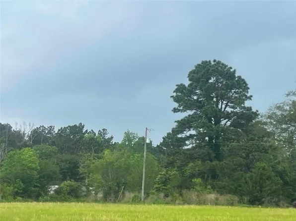 1231 Hooper Rd, Pineville, LA 71360