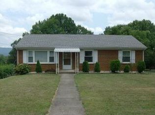 6615 Sherry Rd, Roanoke, VA 24019