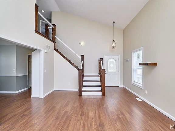 4th image of 201 Autumn Oaks Dr