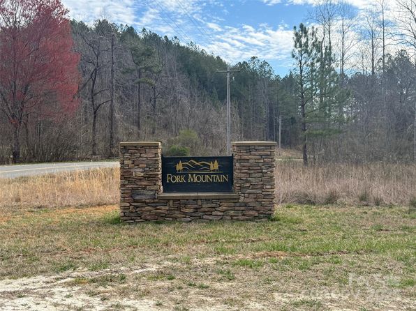 146 S Branch Dr, Bostic, NC 28018