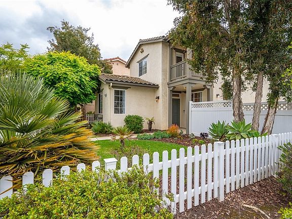 5th image of 304 E Alcazar Dr