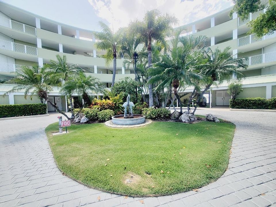 1st image of 1515 Sombrero Blvd #1C