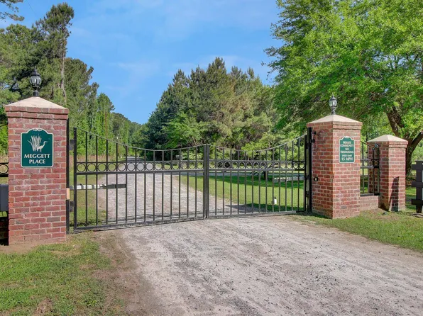 4809 Walking Horse Rd, Hollywood, SC 29449