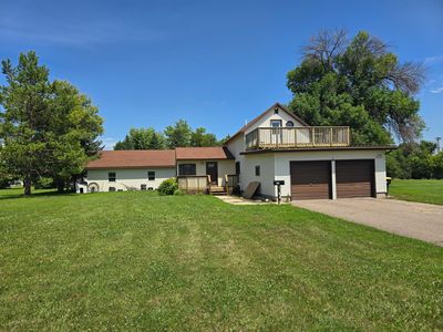 604 E Willow Ave, Olivia, MN, 56277