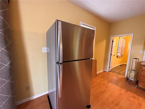 4th image of 1109 N 13th St