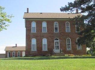 8881 Fitzgerald Rd, Oakley, IL 62501