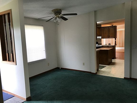 5th image of 4285 Vin Rose Dr