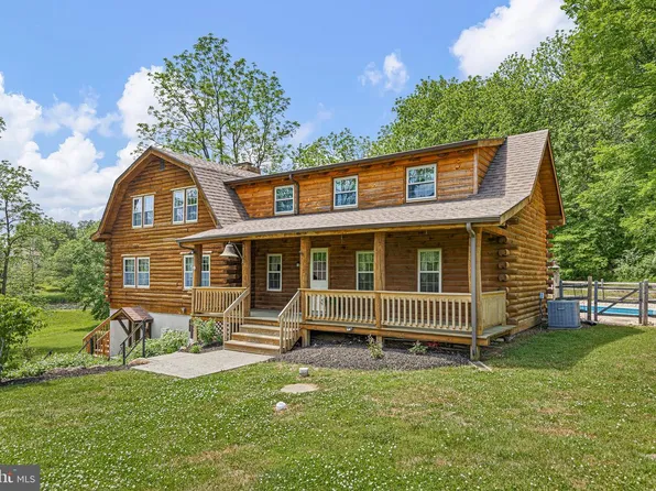 47 Pennbrook Dr, Lincoln University, PA 19352