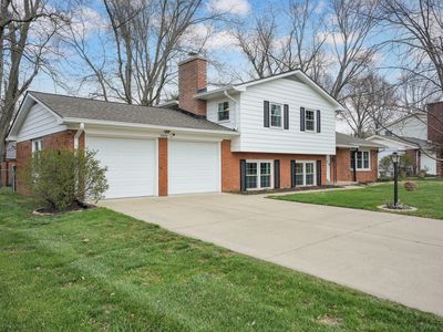 3520 Lantern Ln, Columbus, IN, 47203