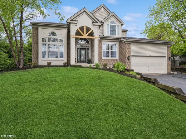 736 Saddlewood Dr, Wauconda, IL 60084