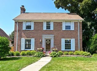 2859 N 72nd St, Milwaukee, WI 53210