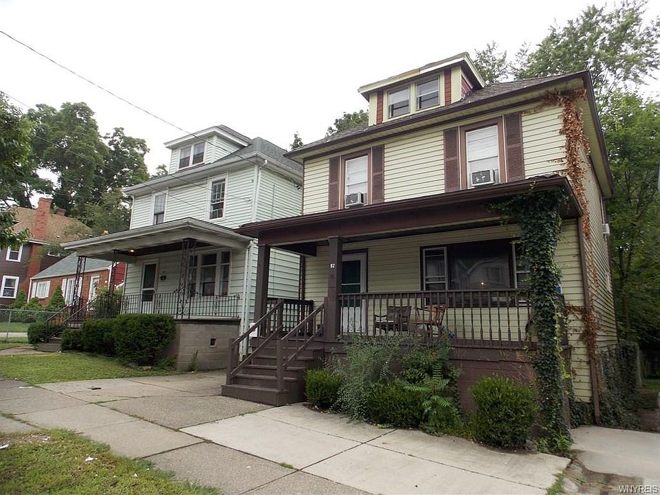 2nd image of 82 Springville Ave