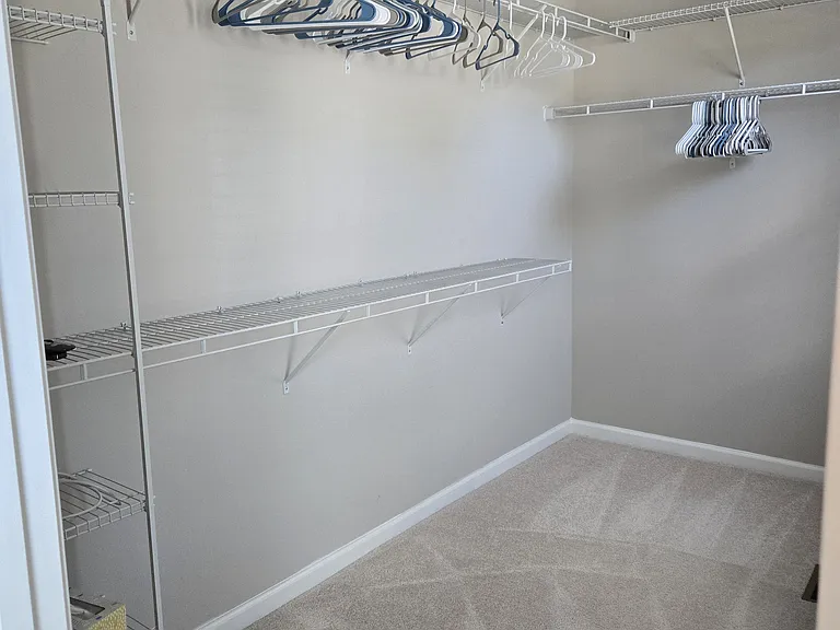 576 Historic Dr — Photo 19