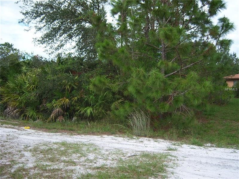 2nd image of 504 Granada Dr
