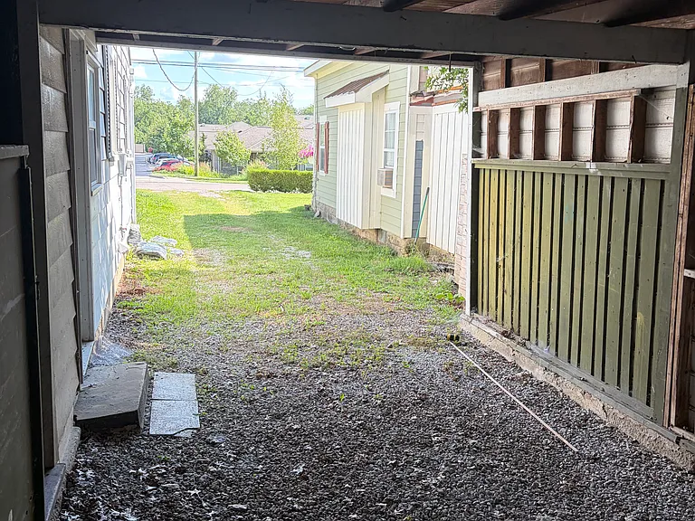 118 Moss Rd — Photo 10