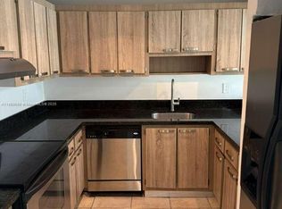 6930 Miami Gardens Dr APT 1-115, Hialeah, FL 33015