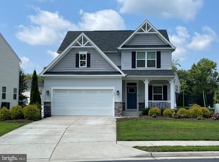 102 Brooke Village Dr, Fredericksburg, VA 22405