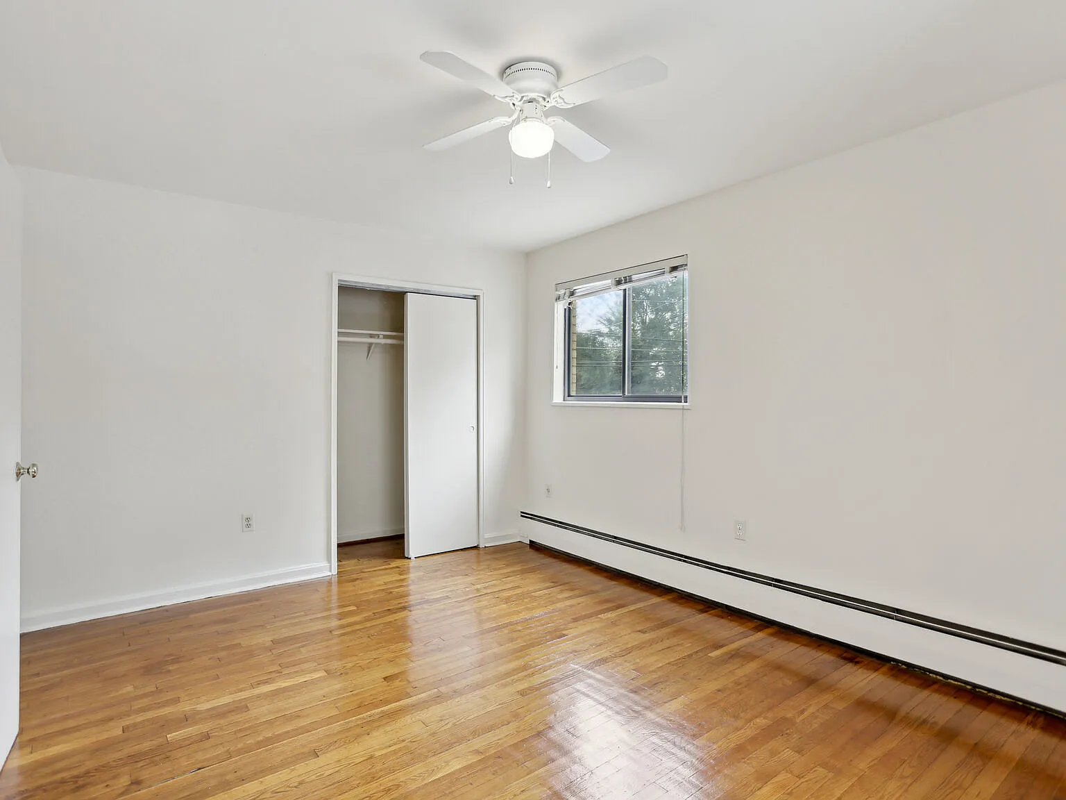 Flower House Apartments, LLC — Photo 4