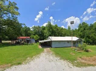 109 Concord Ln E, Robbins, TN 37852