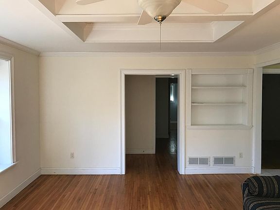 built in bookshelves