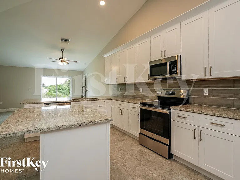 311 Panorama Ave — Photo 6