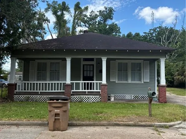 61 Alexander St, Mobile, AL 36607