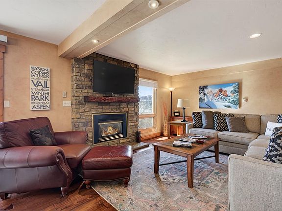 2nd image of 2626 Longthong Rd #101