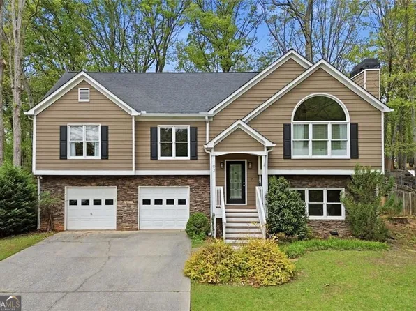 102 Cypress Dr, Dallas, GA 30157