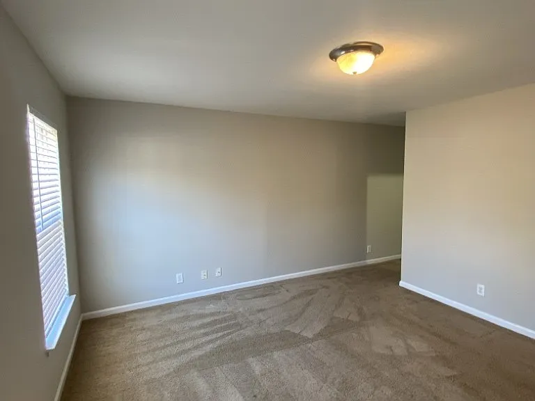 1218 Vistiana Dr — Photo 44