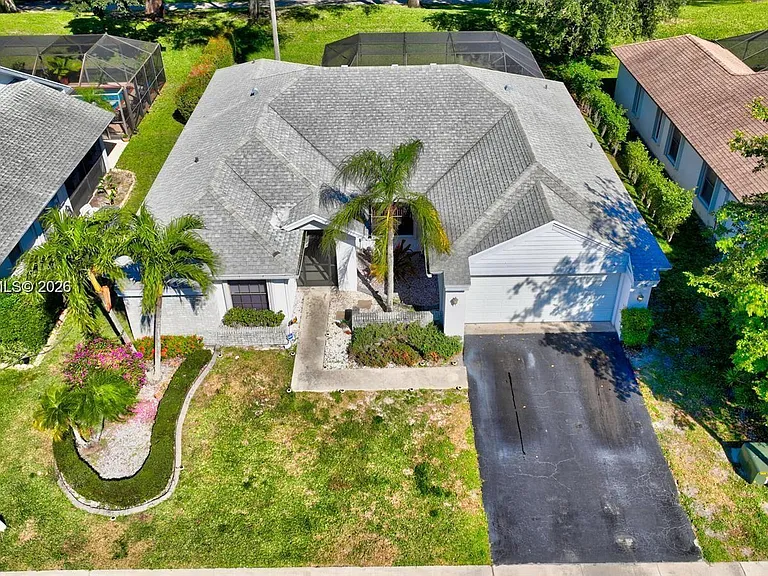 18352 181st Cir S — Photo 3