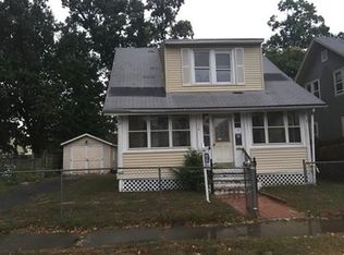 116 Littleton St, Springfield, MA 01104