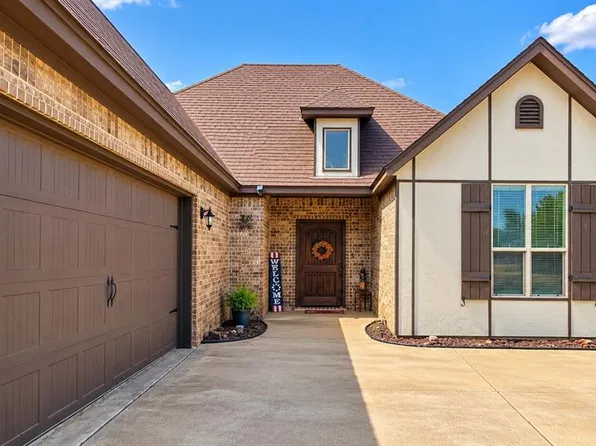 130 Quail Dr, Healdton, OK 73438