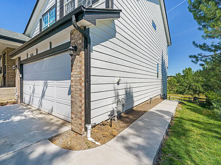 9316 Burgundy Cir #BASEMENT — Photo 2
