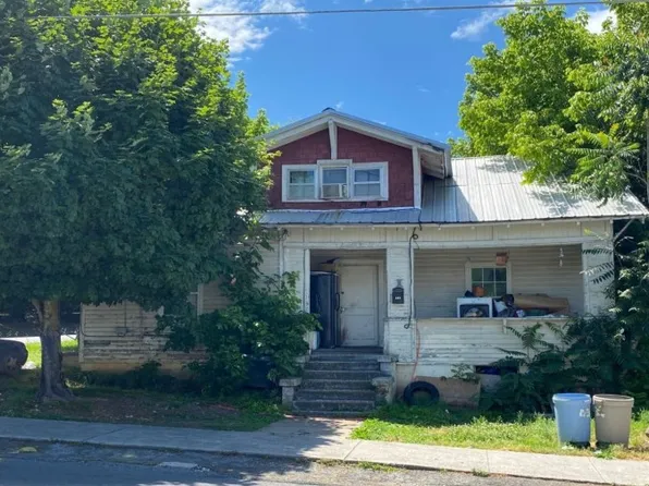 447 Woodlawn Ave, Newport, TN 37821