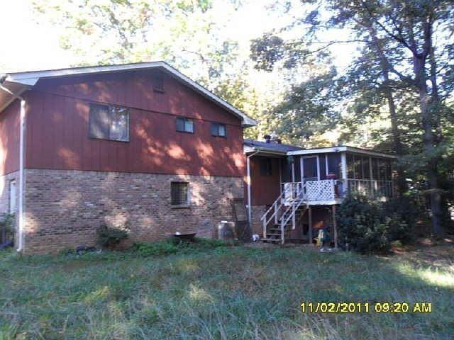 2nd image of 619 Mincey Woods Ct