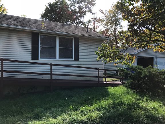 4th image of 20 Judd Pl