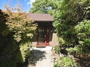 9513 Ledge Wood Ct, Fort Wayne, IN 46804