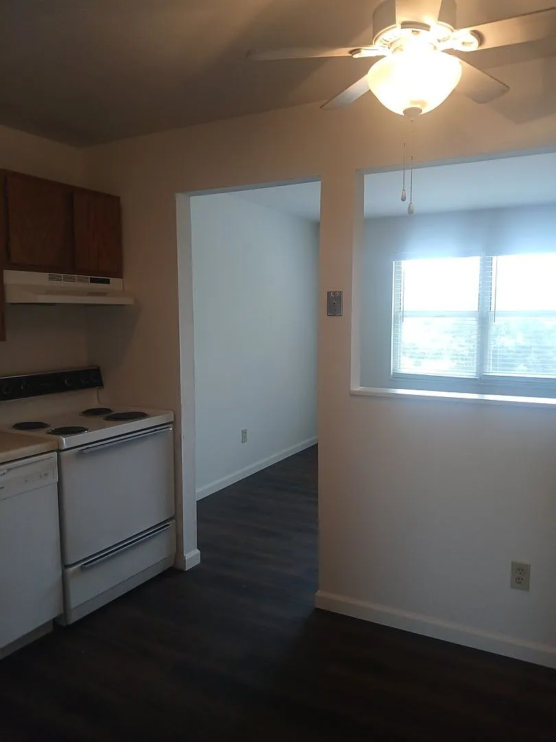 Butler Hill Apartments — Photo 4