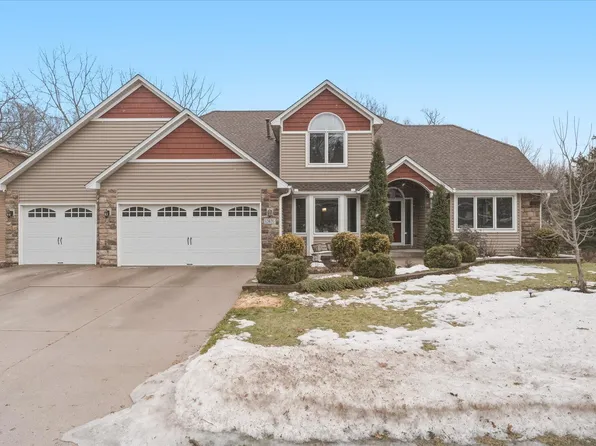 13476 Granada Ave, Apple Valley, MN 55124