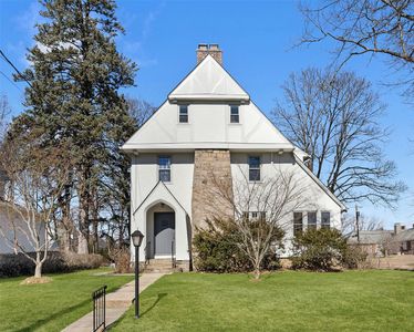 7 Edgewood Road, Scarsdale, NY, 10583