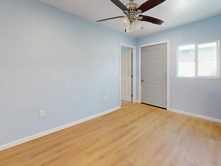 43738 Commanche St #C — Photo 1