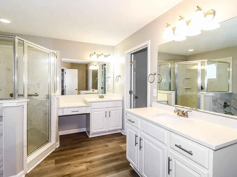 35 Lakewood Cv — Photo 13